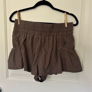 Get your flirt on shorts